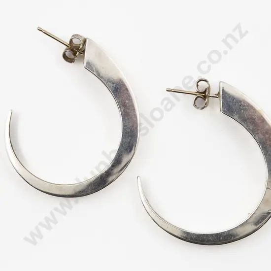 Pair Vintage DKco Donna Karen .925 Silver Earrings