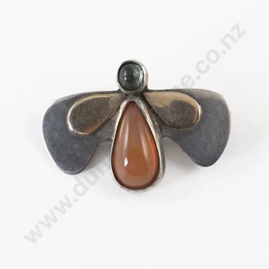 Unidentified NZ Jewellery Artist 9ct and Silver Brooch