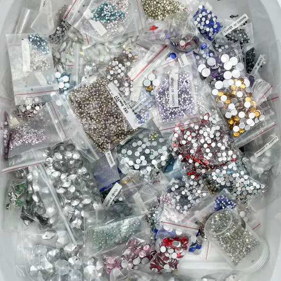 Mixed Quantity Flat Back Crystal & Assorted Beads