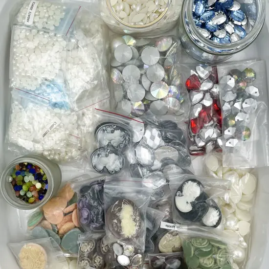 Mixed Selection Pearl & Crystal Flat Backs etc