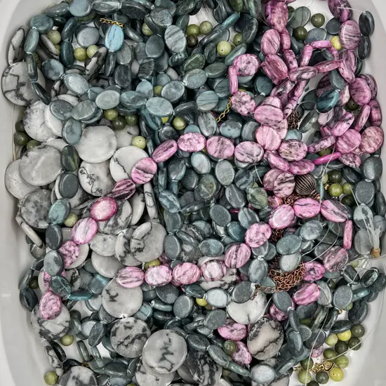 Quantity Various Sized Hardstone Beads