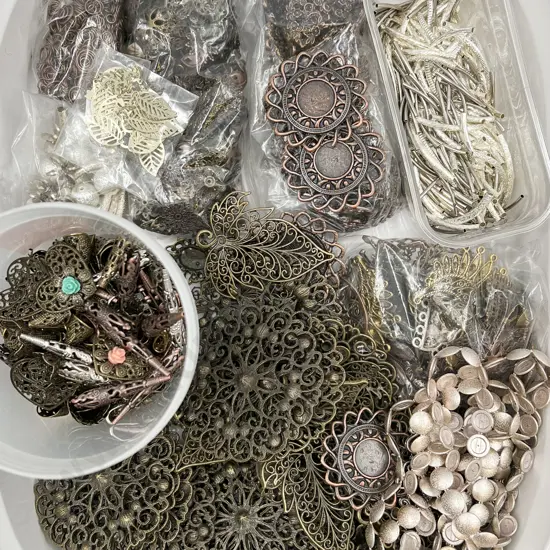 Quantity Metal Jewellery Fittings