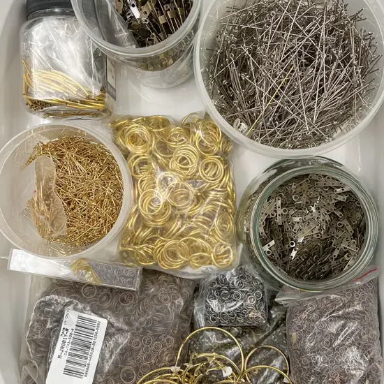 Quantity Jewellery Findings & Assorted