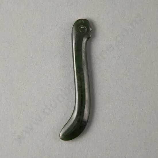 An Unusual Pounamu Kapeu