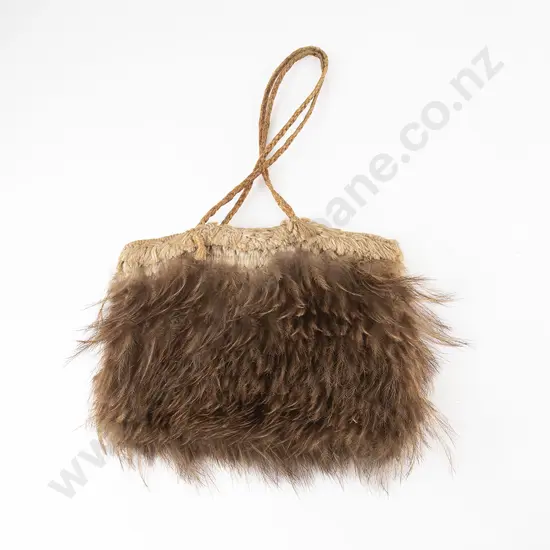 A Fine Kiwi Feather Kete ( Kiwi Feather Bag)