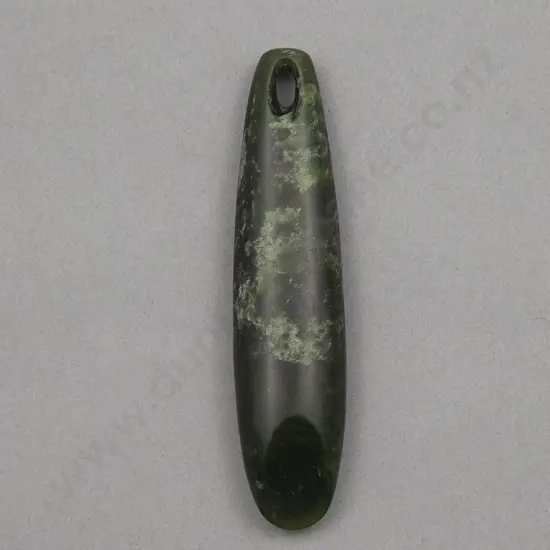 A Pounamu Chisel Pendant by Alan Brown