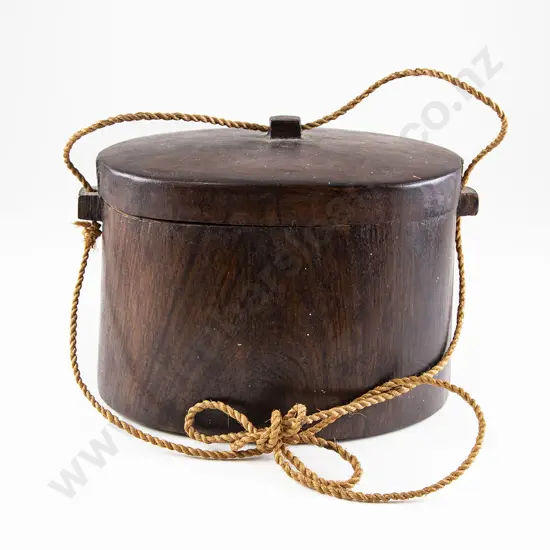 A Tokelau Tackle Box