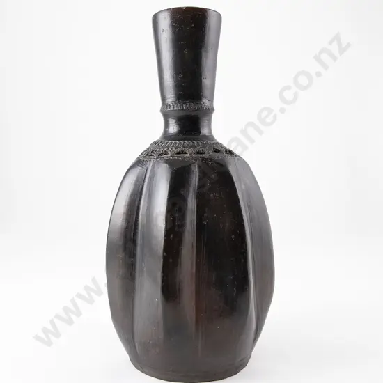 Saba Borneo Water Pot