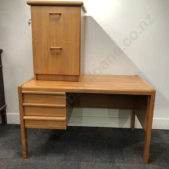 Modern Office Desk With Two Drawer Filing Cabinet