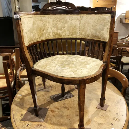 Victorian Corner Tub Chair