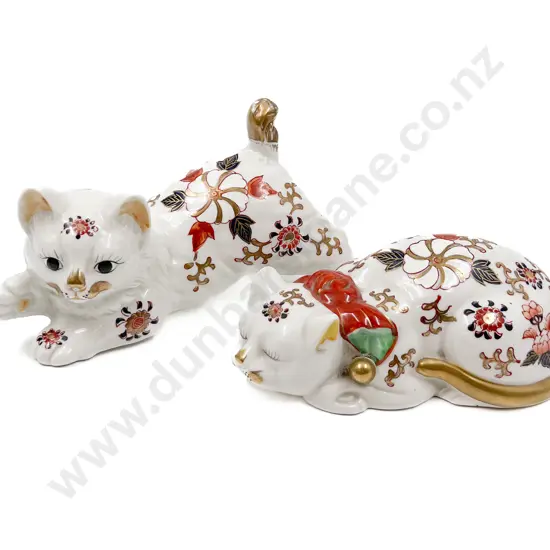 Two Ceramic Imari Pattern Cat Ornaments