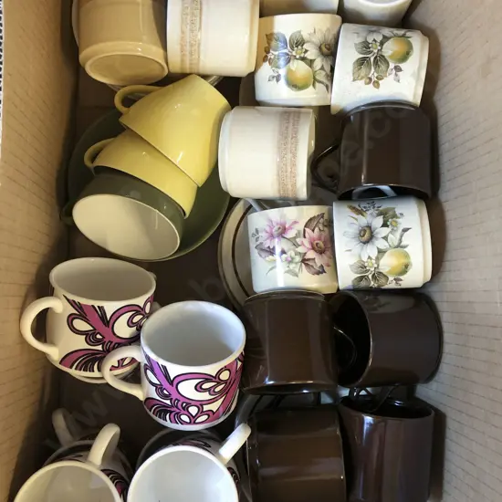 Quantity of Assorted Crown Lynn Tea and Coffee Cups and Saucers Incl. "Purple Myrtle"