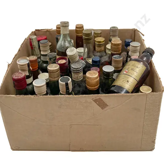 Approx. 40 Mixed Alcohol Miniatures