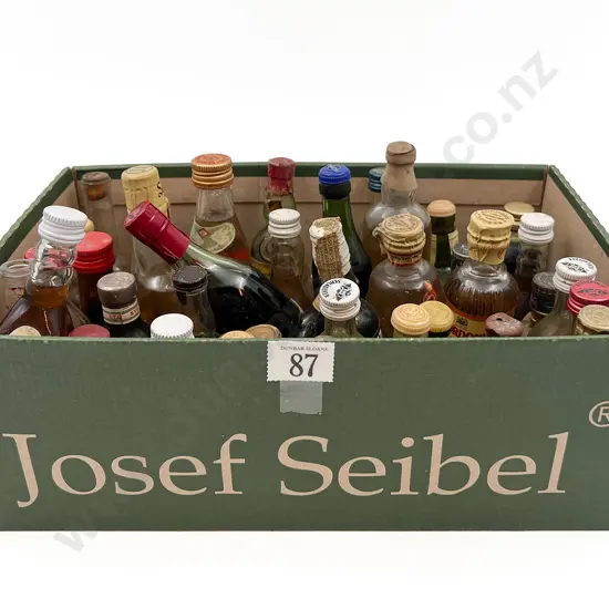 Approx. 40 Mixed Alcohol Miniatures