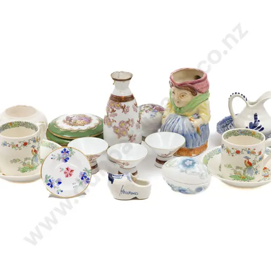 Small Box of Mixed China Odds