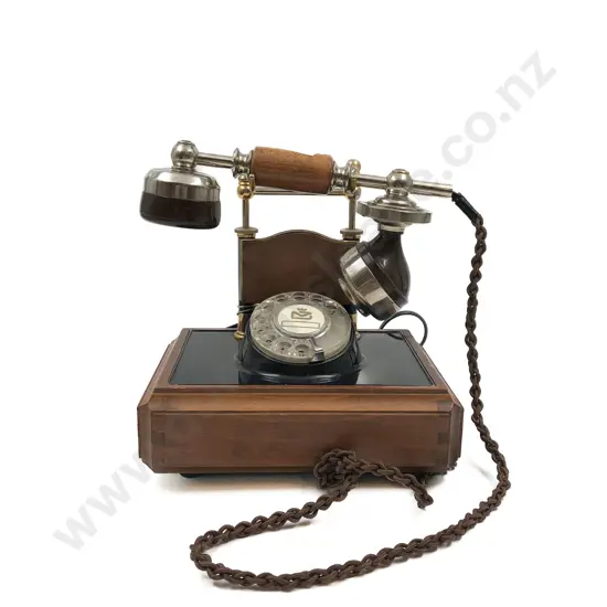 Vintage NZ Post Office Telephone