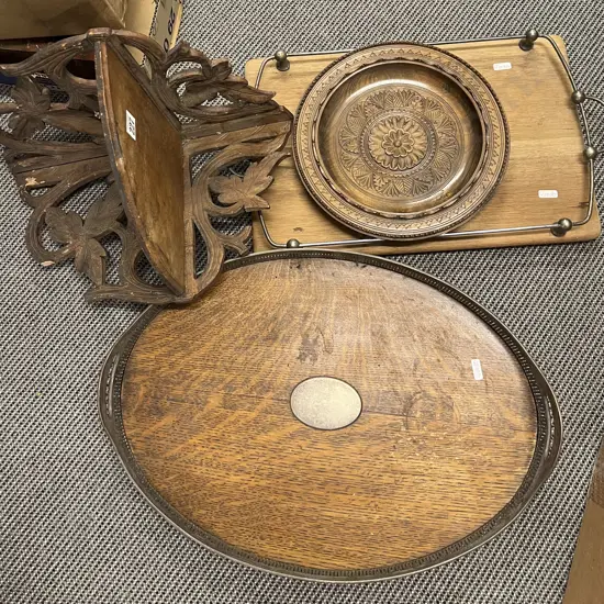 Small Qty of Woodware Including Trays etc