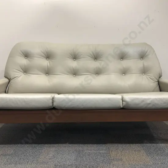 Retro Button Backed Leather Sofa