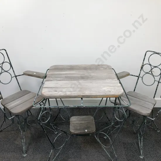 Retro Wrought Metal Framed Suit