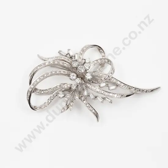 18ct White Gold 120stone Diamond Spray Brooch