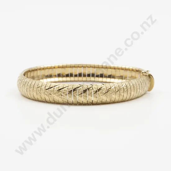 14ct All Hinged Panel Link Bracelet