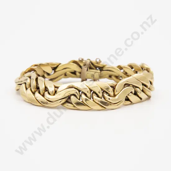 18ct Modern Flat Hollow Curb Link Bracelet