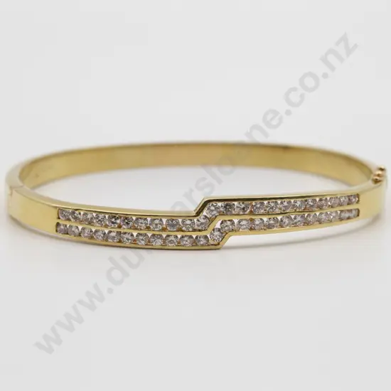 18ct 46stone Diamond Hinged Snap Bangle