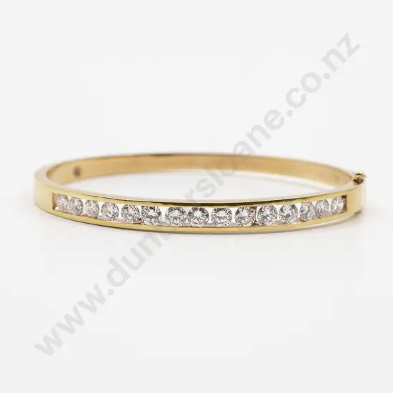 18ct 15stone Diamond Hinged Snap Bangle