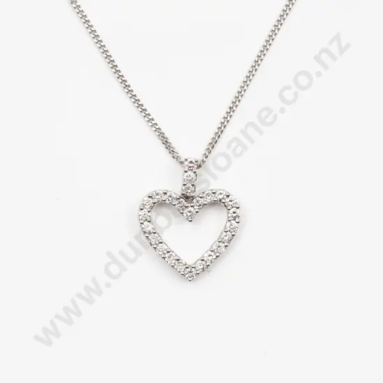 18ct White Gold 25stone Diamond Heart Pendant