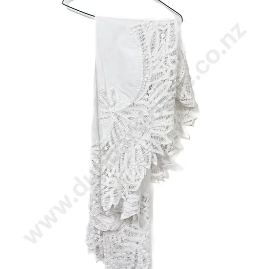 Victorian Cotton and Lace Circular Tablecloth (Slight Rust Spots)