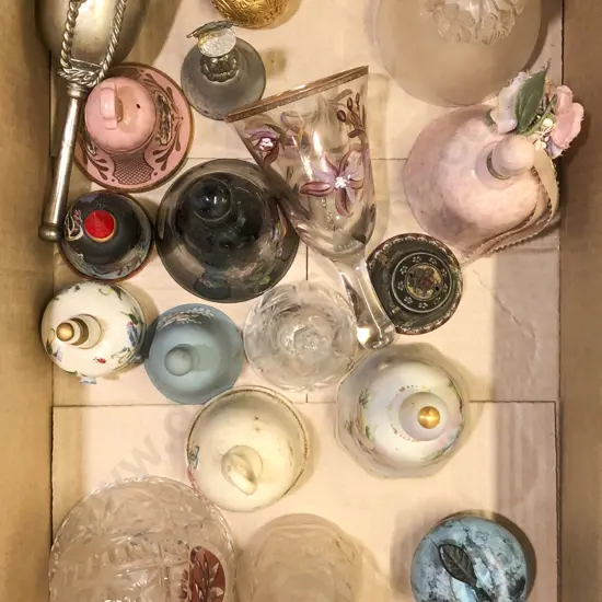 Quantity of Assorted Novelty Bells