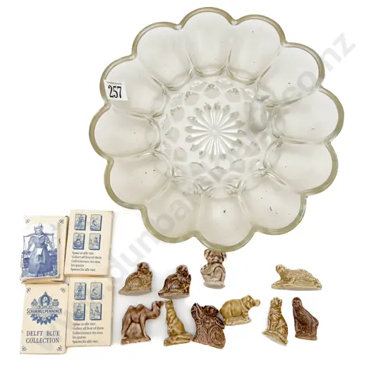 Small Quantity of Wade Miniatures and Assorted