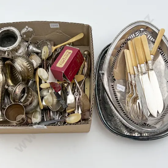 Quantity of Assorted S/P and Assorted Cutlery