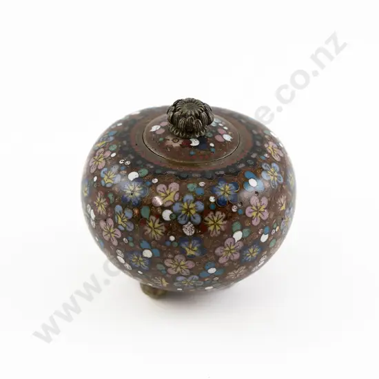 Japanese Meiji Period Cloisonne Pot