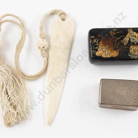 Chinese Hallmarked Silver Plate Snuff Box