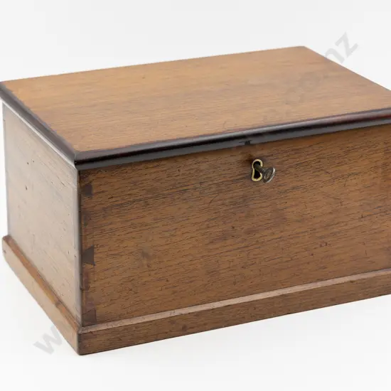 Early C20th Plain Walnut Work Box