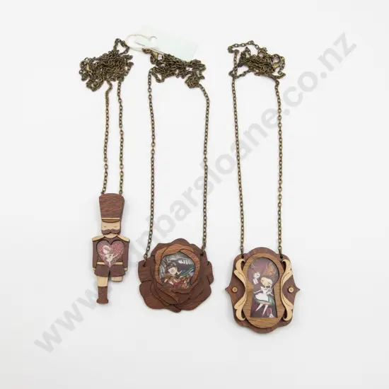 Three Laliblue Spain Child Hood Memories Craft Jewellery Pieces