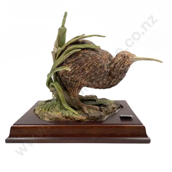 NZ Hereford Fine China Model of a Kiwi