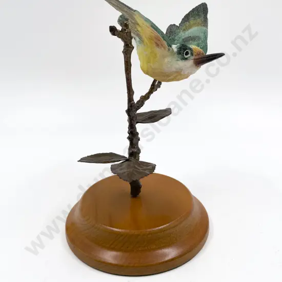 NZ Hereford Bone China Model of a Kingfisher