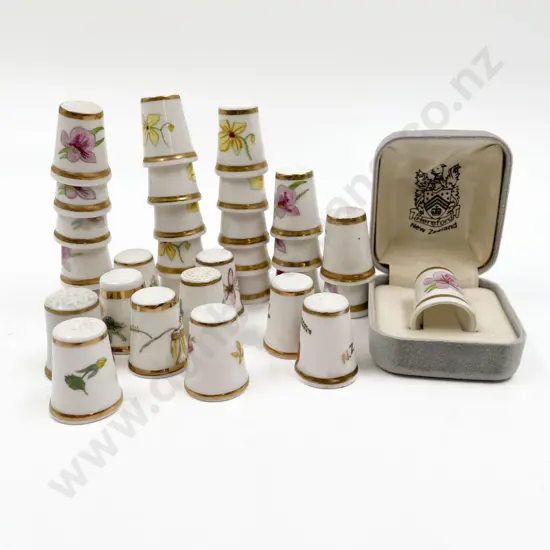 Quantity NZ Hereford Bone China Thimbles