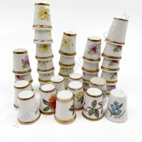 Quantity NZ Hereford Bone China Thimbles