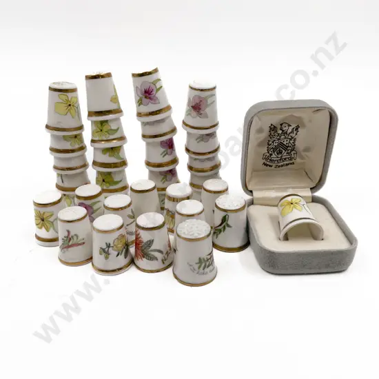 Quantity NZ Hereford Bone China Thimbles