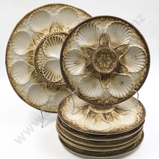 French Langchamp Scallop Serving Tray & Six Plates