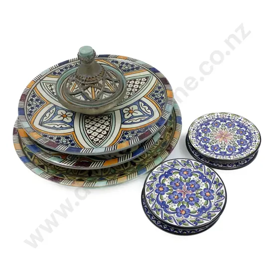 Quantity of Assorted Iznik Ware