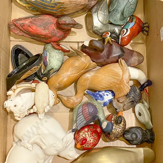 Qty of Assorted Animal Ornaments