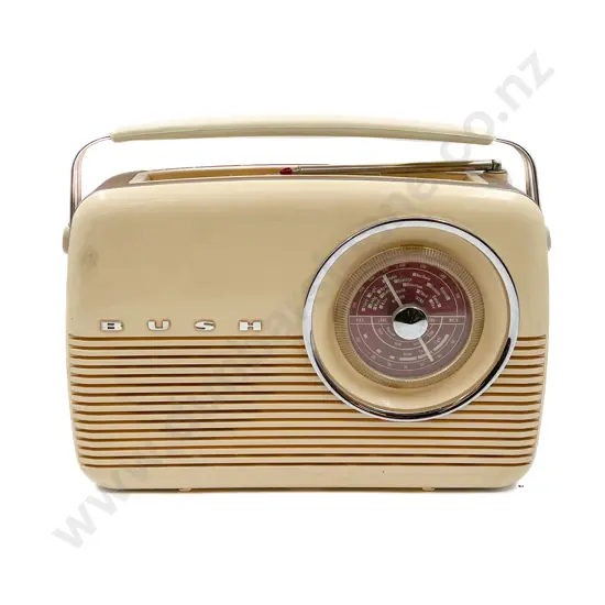 Vintage Bush Bakelite Radio