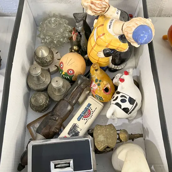 Small Box of Assorted Ornaments Etc.