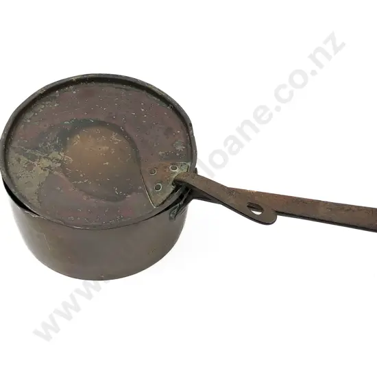 Vintage Copper Pot and Lid (Minor Faults)