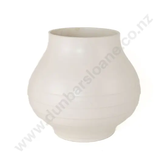 Ernest Shufflebotham For Crown Lynn Large Hand Potted Vase