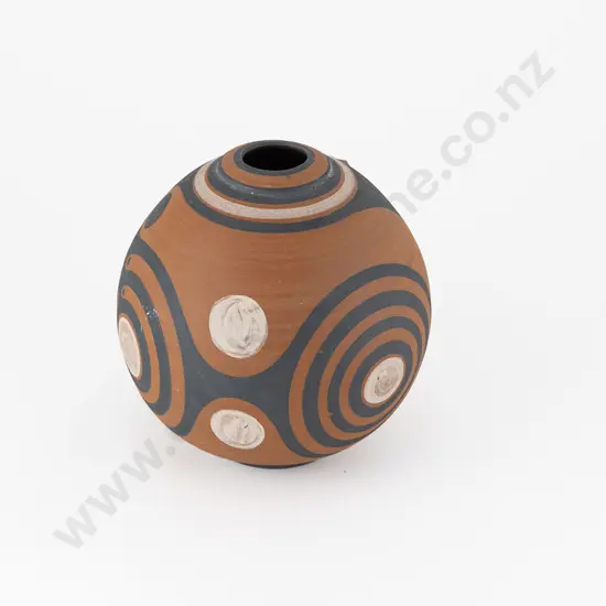 Anneke Borren Ovoid Vase